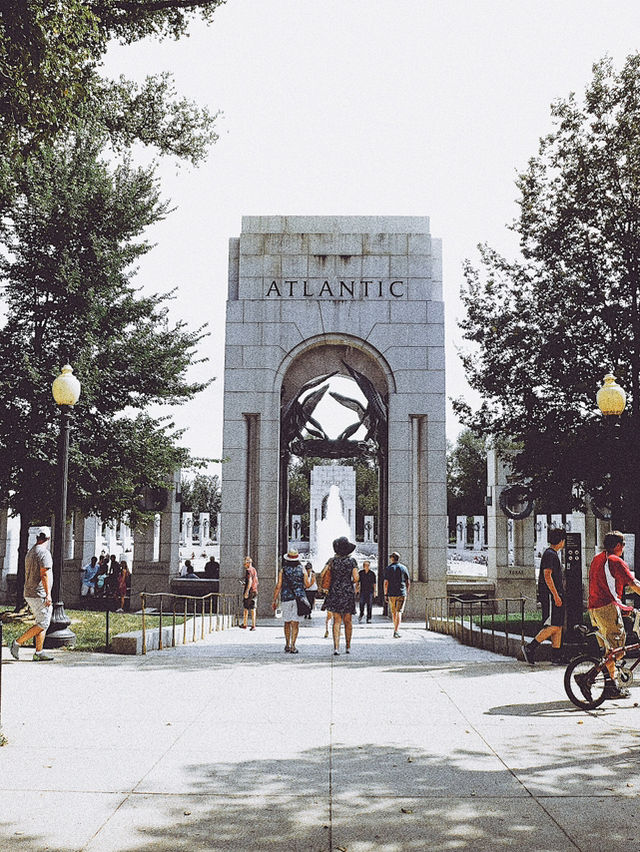 D.C. Diaries: Chill Walks & Sweet Treats