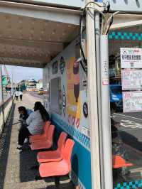 T-Ham Bus Stop Break During My Keelung Ride Share Adventure