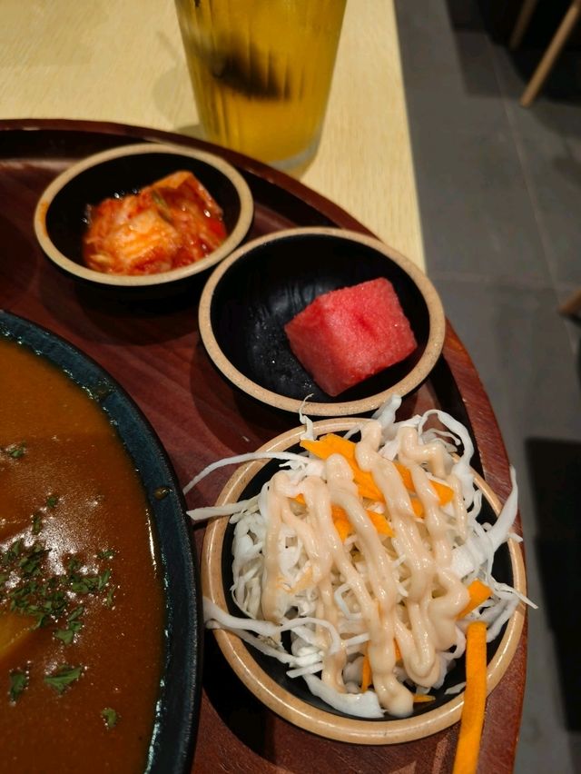 Golden Crunch, Rich Curry – A Perfect Match in Jakarta