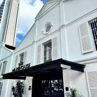 🏨 The Warehouse Hotel: My Unexpected Singapore Gem!