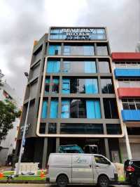 “Cozy Clean Convenience by Lavender MRT”