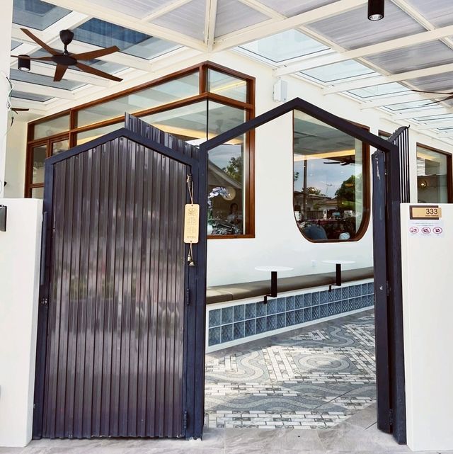 MUZI MATCHA CAFE