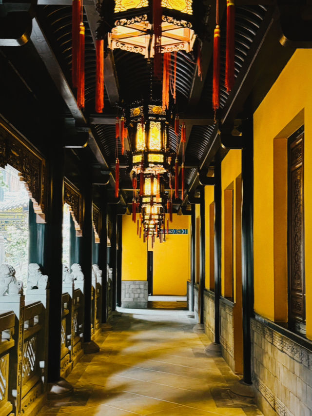 Luohan Temple （罗汉寺）   “วัดหลัวฮั่น” ฉงฉิง