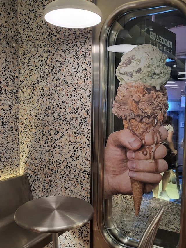 Messina Hong Kong, Artisanal Gelato with a Local Twist