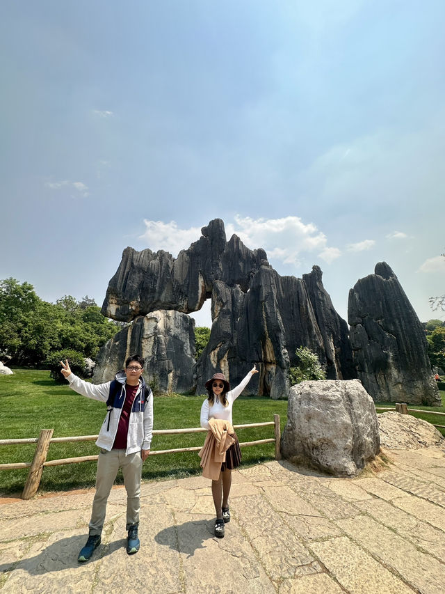 Explore the Otherworldly Beauty of Stone Forest – Yunnan’s Natural Wonder