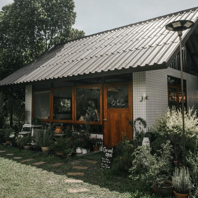 Sunsixmoon Cafe