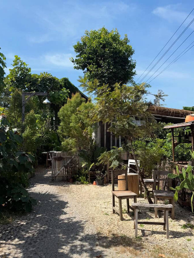 🏡 “Mother Café – บ้านไม้ไอศกรีม 