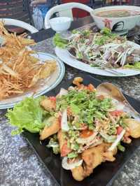ดาไม ร้านลับ อร่อยประทับใจ