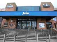 The venue itself is very nice, modern and well-managed, many bands play there, and always had a good experience