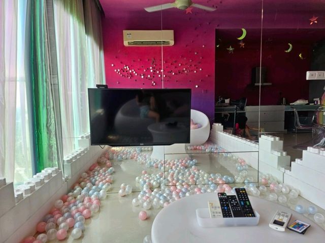 🇲🇾 A Magical Stay at Dreamy Unicorniverse @ D’Pristine Medini