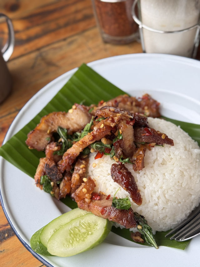 ร้านก๋วยเตี๊ยวเรือยอดหน้า เมืองทองธานี