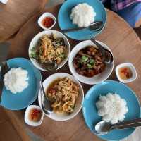 🍛☕ สุขเกษม คาเฟ่ ศรีวิชา | สกลนคร
