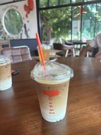 清萊美斯落山上美麗的咖啡店