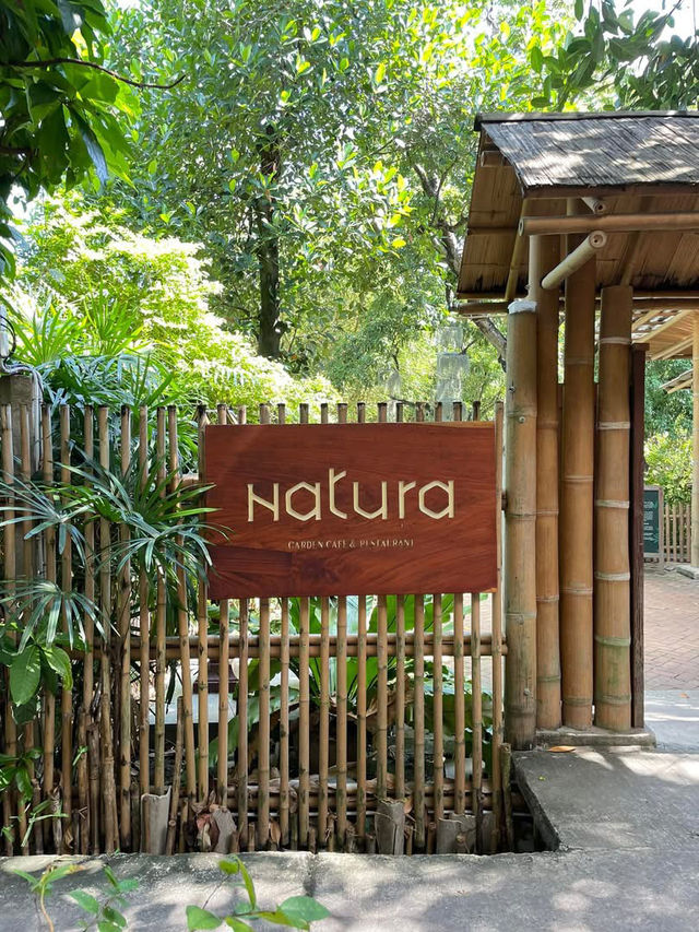 Natura Garden Cafe