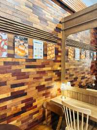 London cnx | Chiangmai
