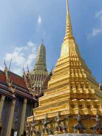 🕌 Golden Grandeur in Bangkok: The Grand Palace
