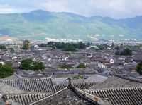 登高望遠，漫遊麗江古城