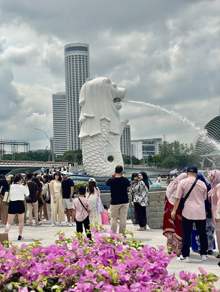 🦁🇸🇬 Lost & Found at Merlion Park – My Singapore Hidden Gem