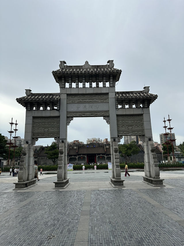 5 Hours in Guangzhou: Culture, Lights & Nightlife