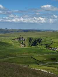 On the Road Through UK: Long Road Trip Itinerary – Peak District 