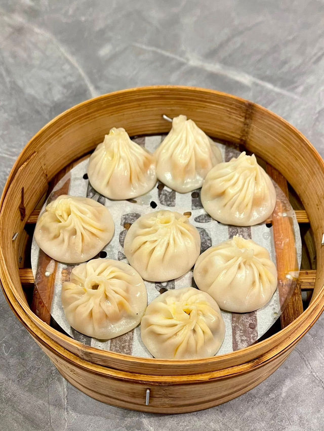 上海米其林必比登推介 💕 萊萊小籠