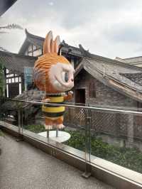 Chengdu Travel Diary: From Old Charm to Modern Glam 🐼🎋🧋🚂🍛