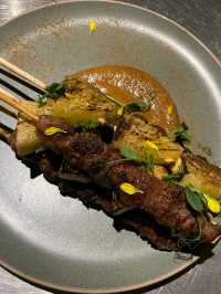 “Youhan Thai: Bold Flavors and Chic Vibes in Seoul”