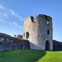 Trim Castle – Ireland’s Vast Norman Stronghold by the Boyne