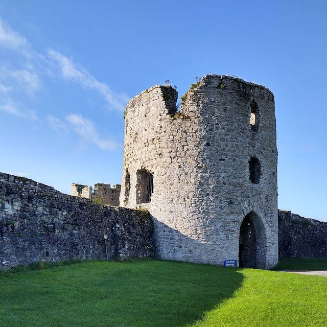 Trim Castle – Ireland’s Vast Norman Stronghold by the Boyne