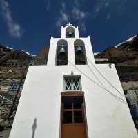 ⚓✨ Santorini Old Harbor – A Glimpse into Island Traditions
