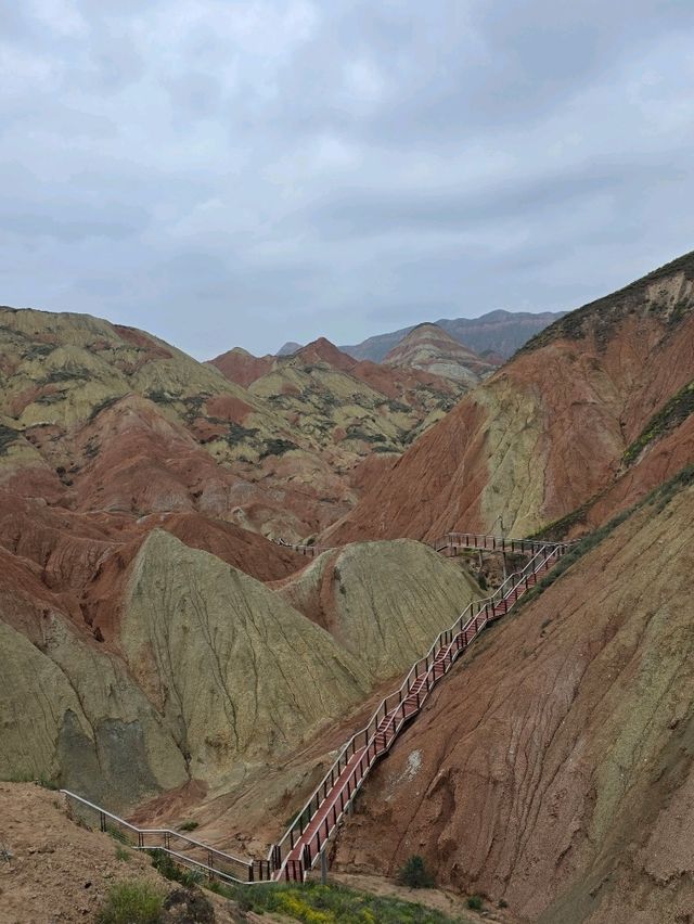 Что посмотреть в Китае - Shui Mo Danxia скрытая жемчужина Ланчжоу