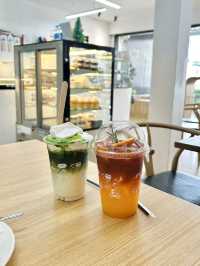 ☕️✨ คาเฟ่น่านั่งในชัยภูมิ The Rosetta สาขาบูรพา 🍃