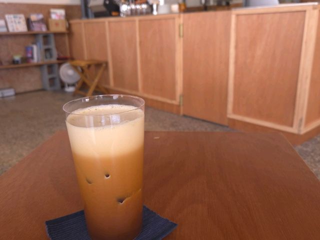關於我在屏東跟宜蘭探望朋友時, 與咖啡店相遇的事☕️🍰
