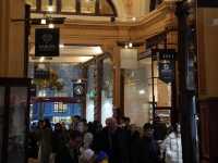  🛍️【墨爾本復古打卡點】Royal Arcade：行入去就好似穿越咗去19世紀！