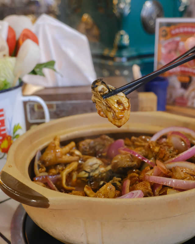 香港味滿滿惹味雞煲