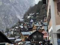 🏔️ HALLSTATT — AUSTRIA’S PICTURE-PERFECT WINTER VILLAGE ❄️🇦🇹