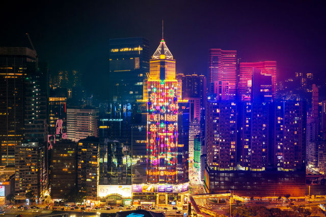 🆕全新AI光影匯演「Windows of Wonder」 🆕全新AI光影匯演「Windows of Wonder」