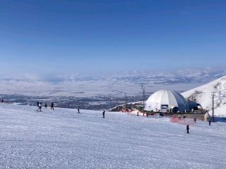 ⛷️ เล่นสกีในตุรกี: หิมะที่ผสมผสานวัฒนธรรม
