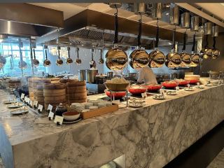 #2026新年期間造訪了Epicurean Sydney並享用了自助餐。