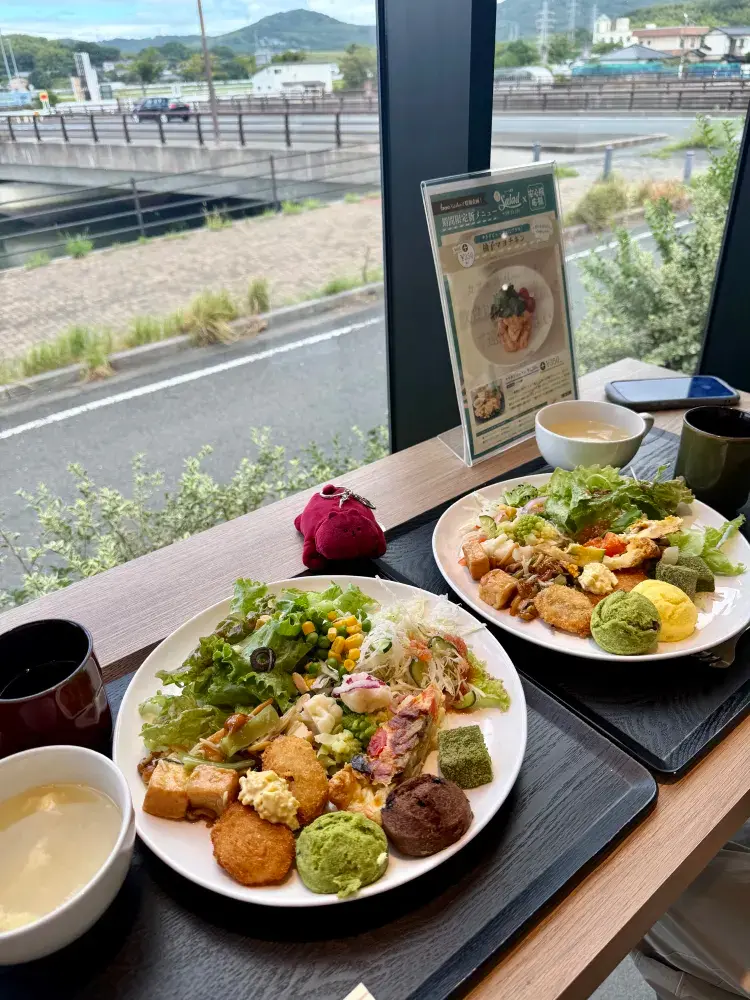 【北九州】雑貨屋さんで楽しむ♪1,290円のランチビュッフェ