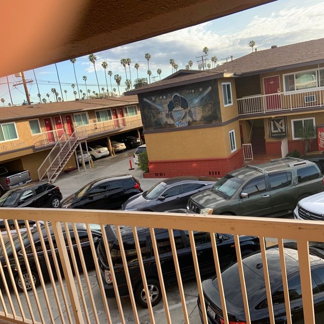 Need a Place in LA .. this is the easiest…!! 
