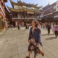 Yu Garden and its vibrant Surroundings 💫