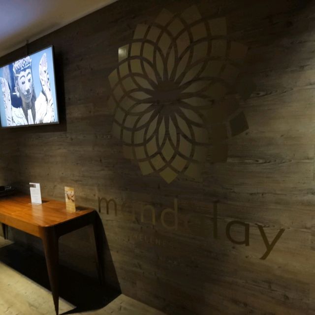 不在遊客區的商旅住宿～波圖皇冠假日酒店
