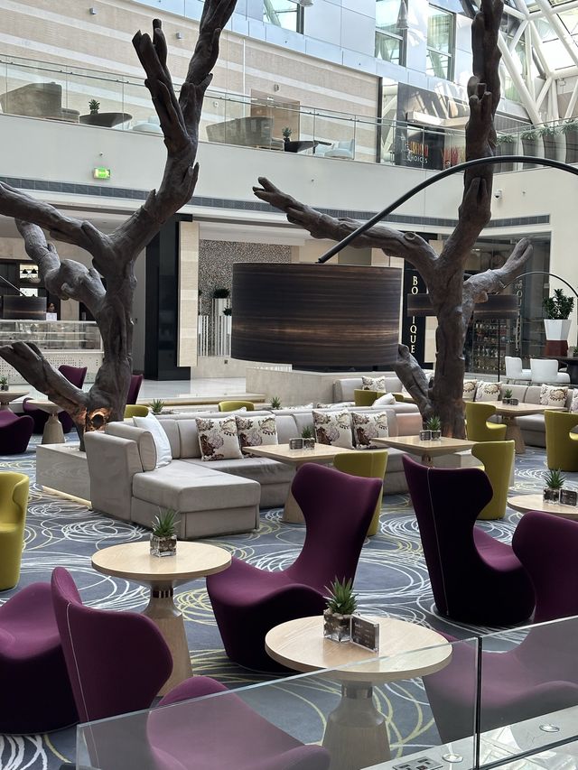 Elegant vibes at Hyatt Regency Oryx, Doha 