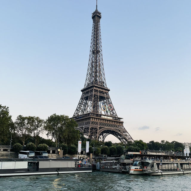 A Parisian Dream: Must-See Attractions and Hidden Gems