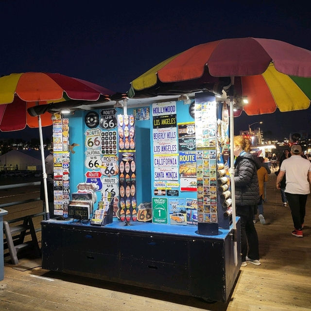 🌊✨ Experience the Magic of Santa Monica Pier! 🎡🌅