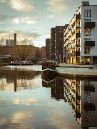 Manchester’s Day & Night Riverwalk: From Sunrise to Starlight 🌇