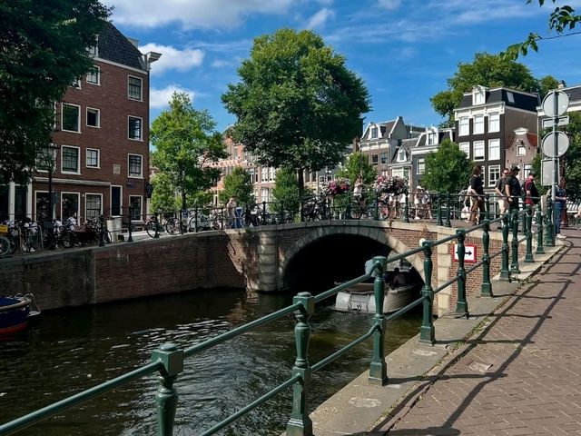Top Attractions in Amsterdam ๐ท๐ฒ Top Attractions in Amsterdam ๐ท๐ฒ