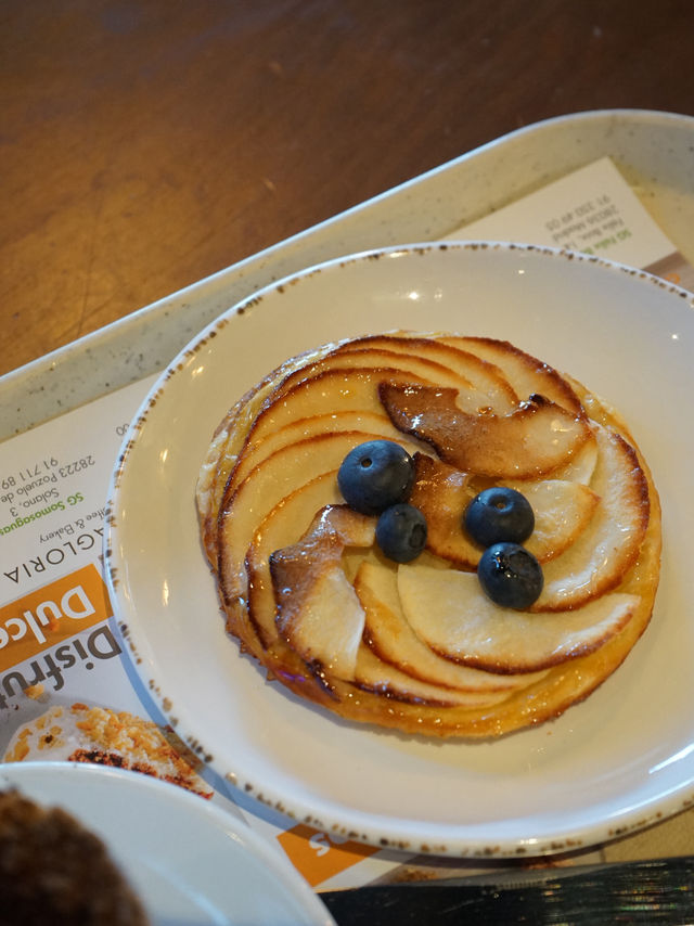 Madrid | Enjoy the morning time in the brilliant pastry shop 
