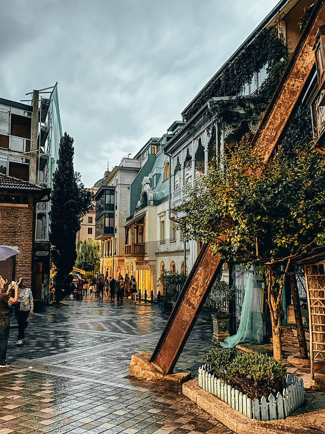 🏙️ Where Old Meets New: The Soul of Tbilisi, Georgia